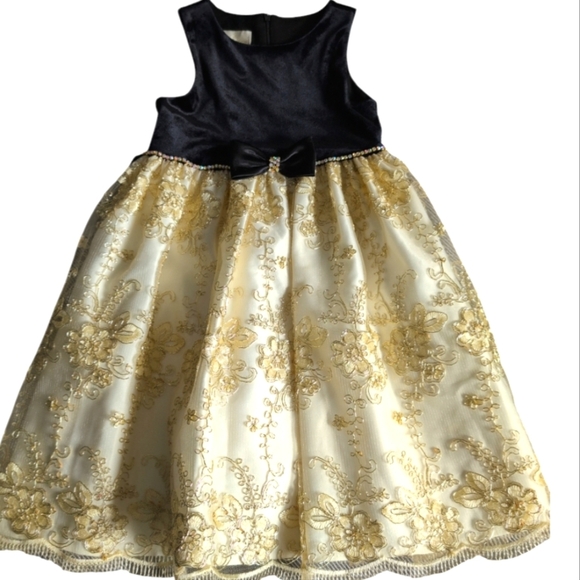 American Princess Other - American Princess fancy ball gown black velvet and champagne skirt size 6